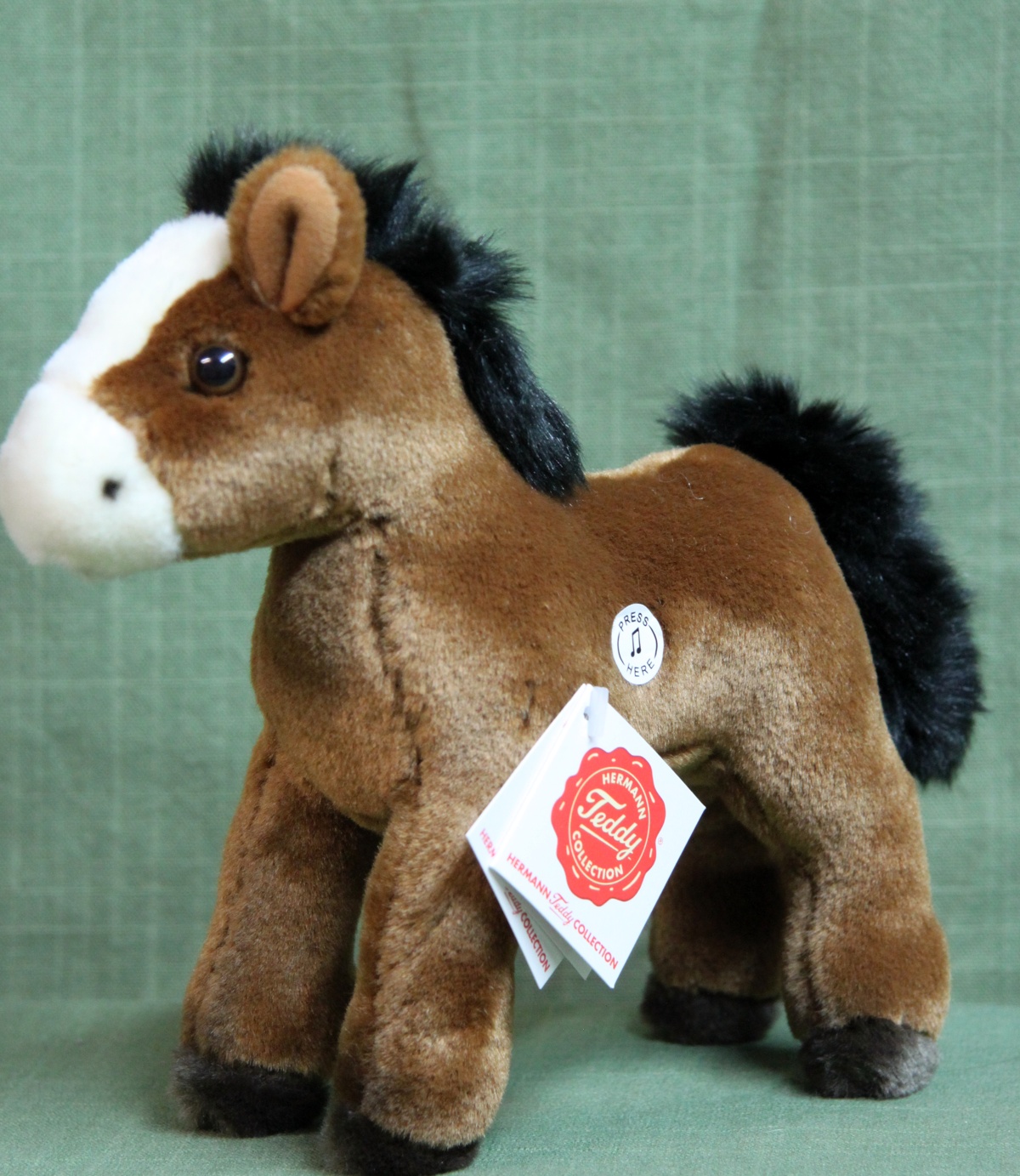 Hermann Little horse with voice